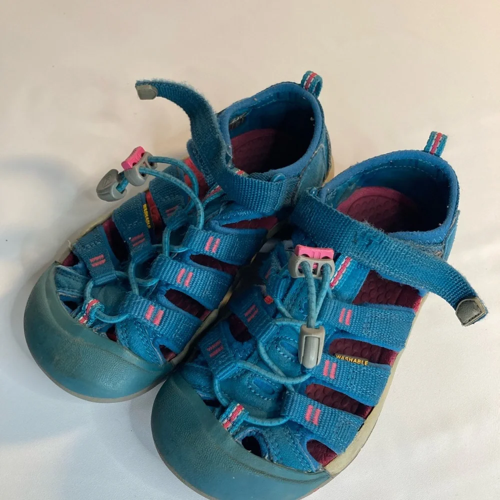 Keen girls pink blue hiking sandals 12